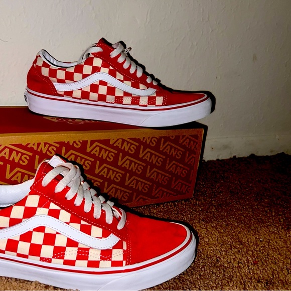 RED PRIMARY CHECK OLD SKOOL SHOE - Picture 4 of 4